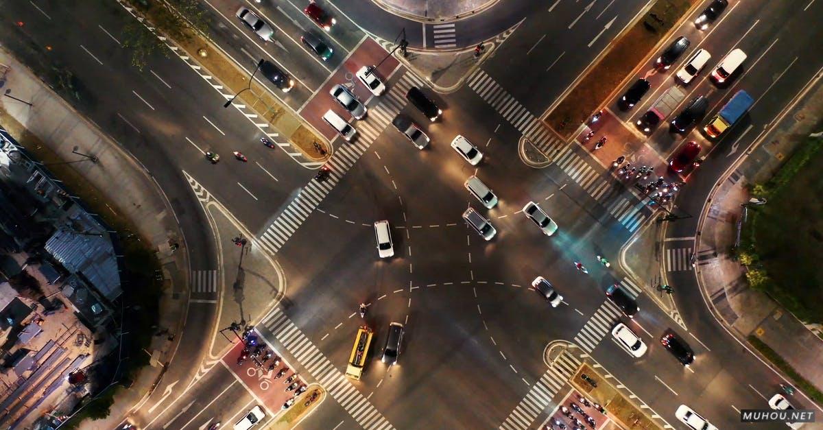 3052883|航拍城市中心的十字路口车流4K的CC0视频素材插图 3052883|航拍城市中心的十字路口车流4K的CC0视频素材插图