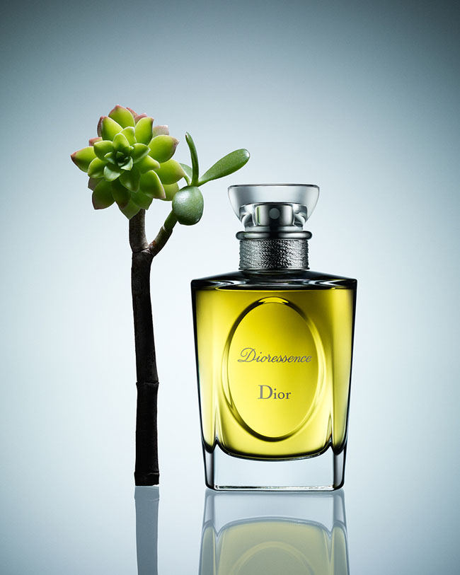 [包装设计]简洁精美的香水包装设计(共6张图)