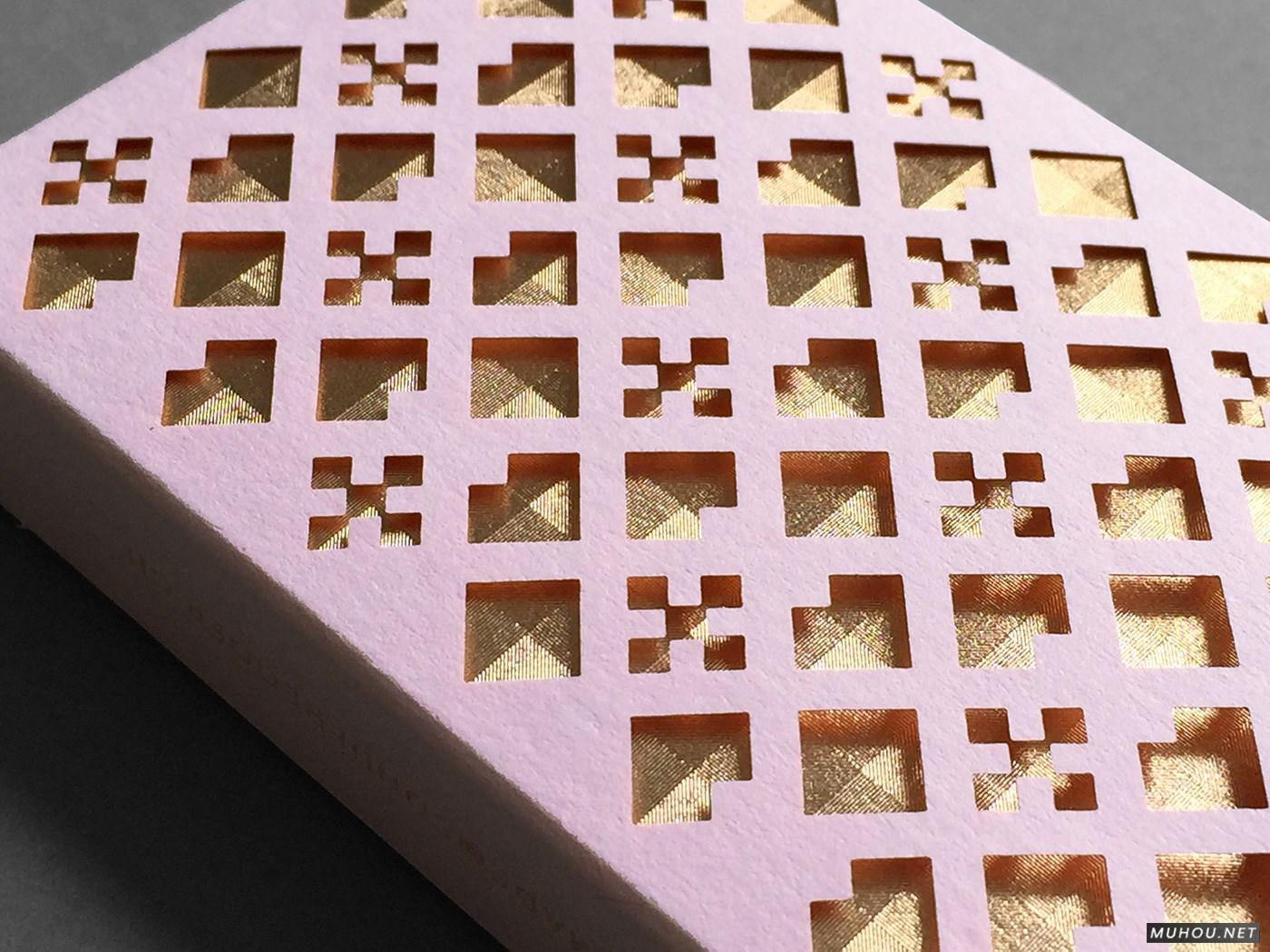 网格镂空印刷工艺海报书籍促销款邀请函扑克牌设计 [43P]