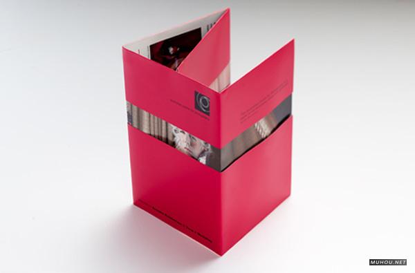 优秀的国外三折页DM宣传册设计作品 [26P]