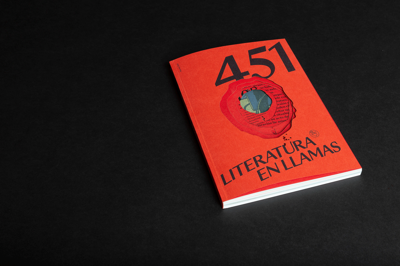451杂志排版设计 [34P]
