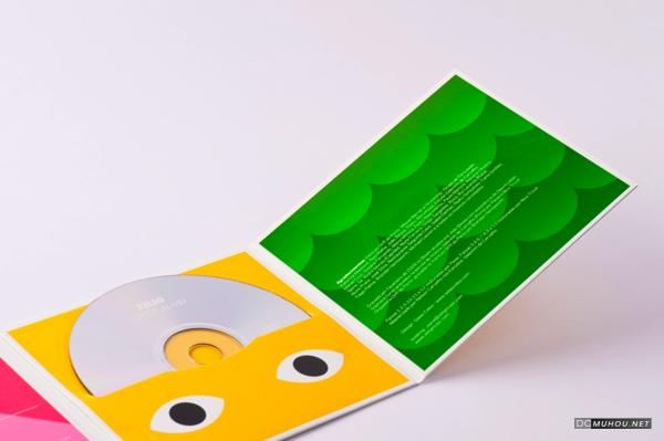 国外精美画册和折页设计 [28P]