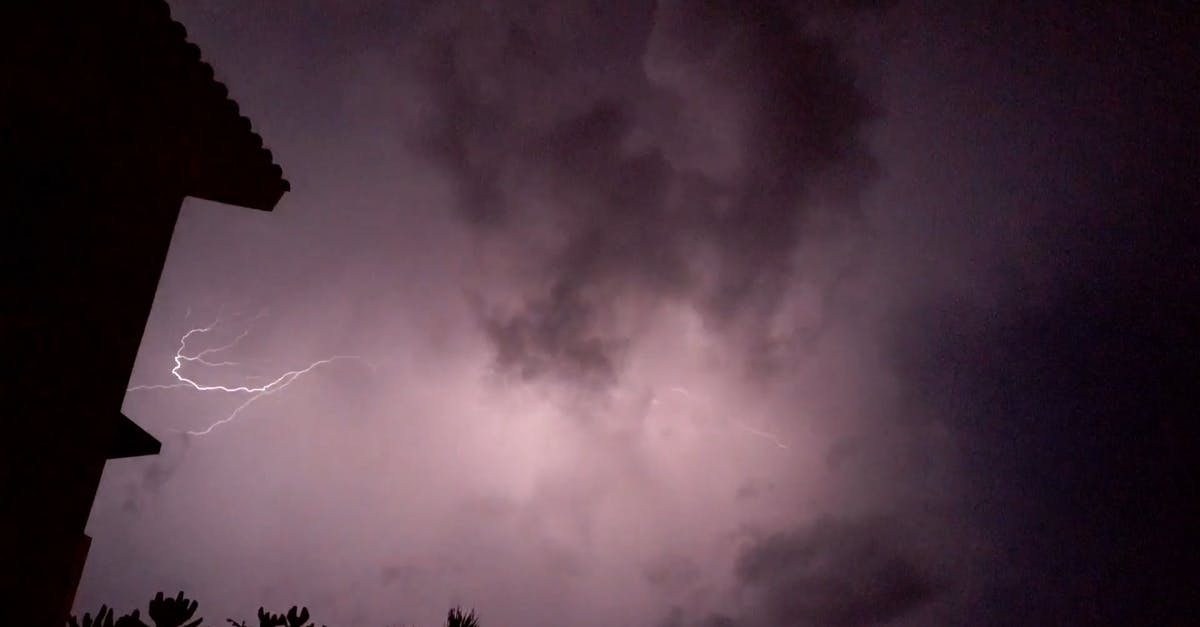 2657691|屋外夜晚的闪电天气实拍CC0视频素材