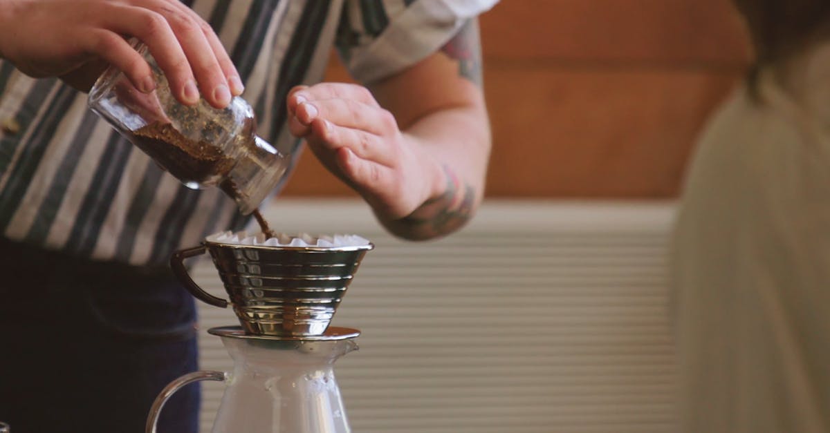 2853791|男人研磨咖啡泡咖啡4KCC0视频素材插图