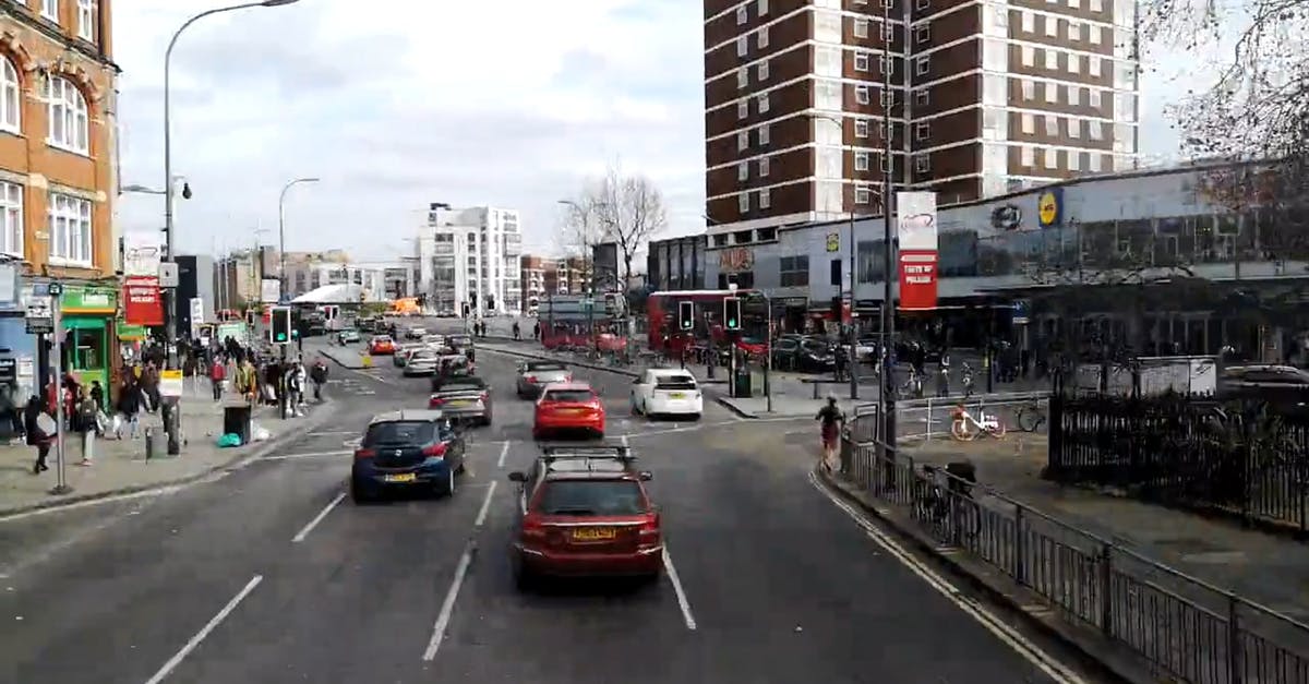 2054085|伦敦的城市街道汽车延时摄影CC0视频素材插图