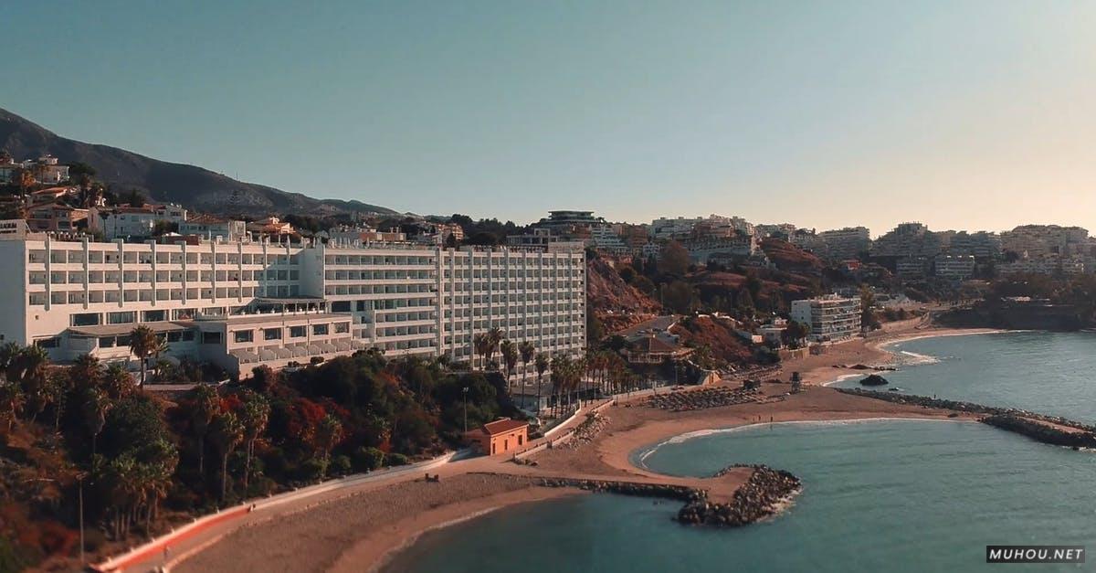 2764953|航拍海上的男人健身运动CC0视频素材插图