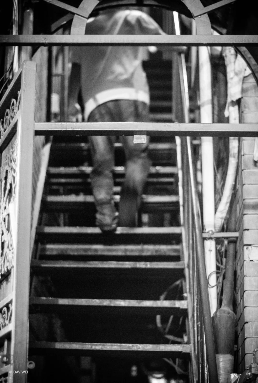 用镜头看见生活，其实我们都是“小丑”