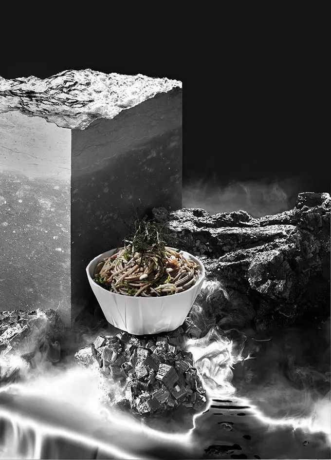 设计师和艺术家拍下最喜欢的食物，美到不舍得吃！