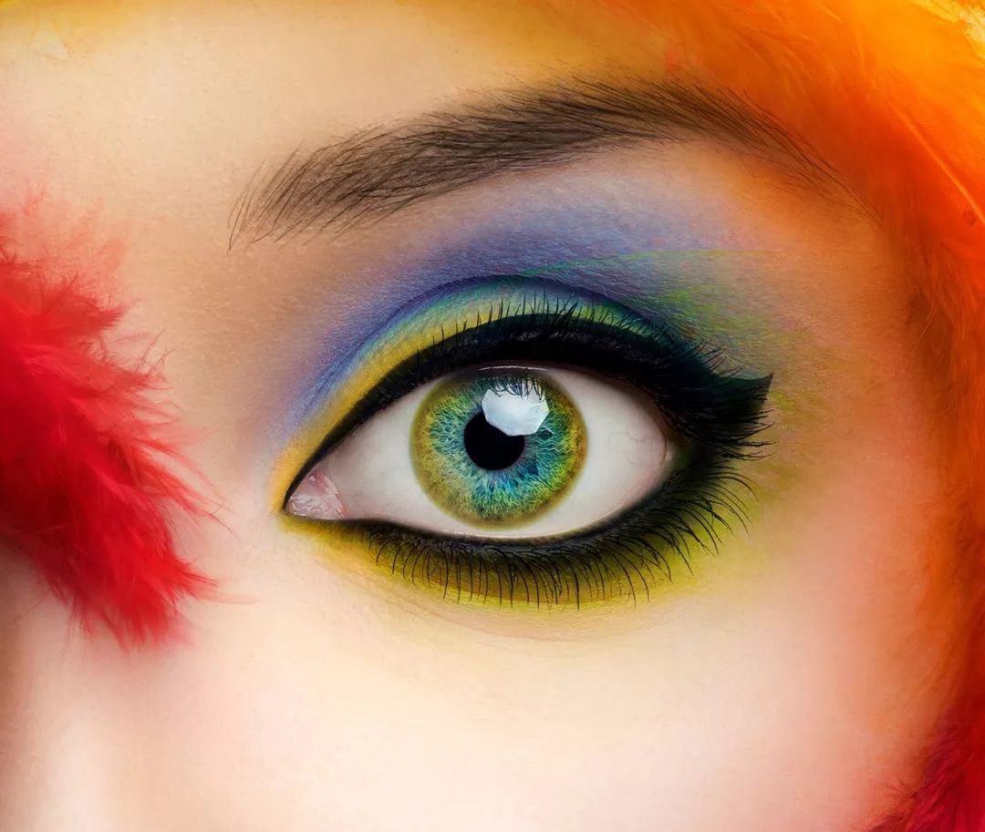 Adobe的御用女模特，居然是一个P图大神！