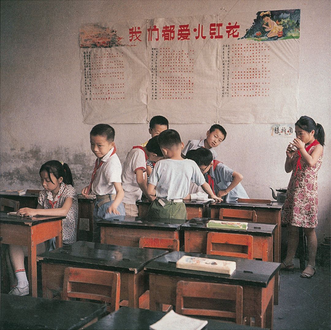 30年前中国小朋友海量旧照，怀念那些干干净净的脸庞