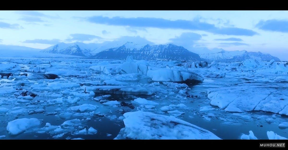 3332632|冰冻海水梯田山脉户外旅行空拍连续镜头的CC0视频素材