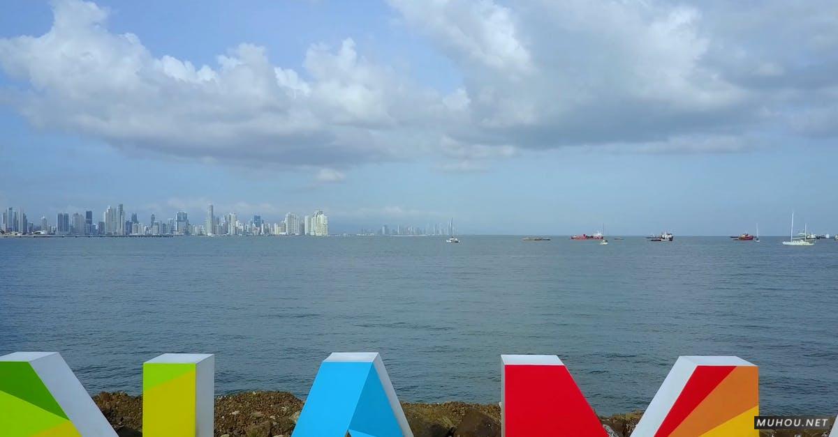3332822|城市建筑海湾游艇景点的4KCC0视频素材