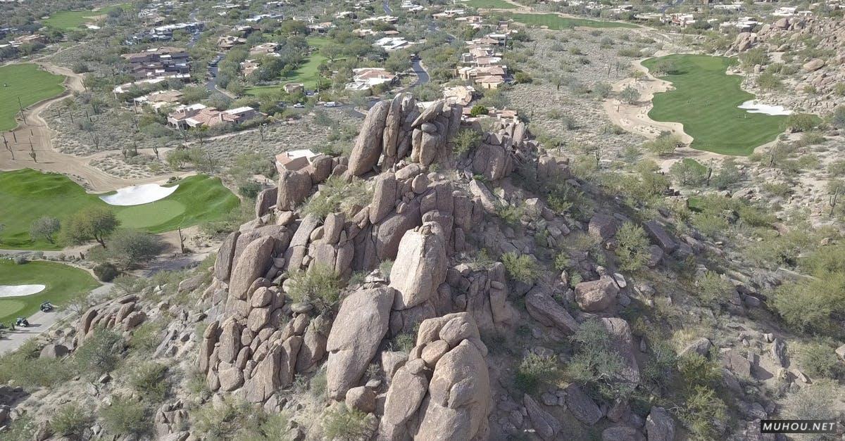 3409505|亚利桑那州乡下休闲区岩石房地景观的4KCC0视频素材插图