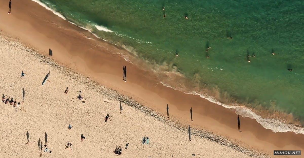 3333482|夏季假期海滩度假游泳大疆DJI拍摄的CC0视频素材插图