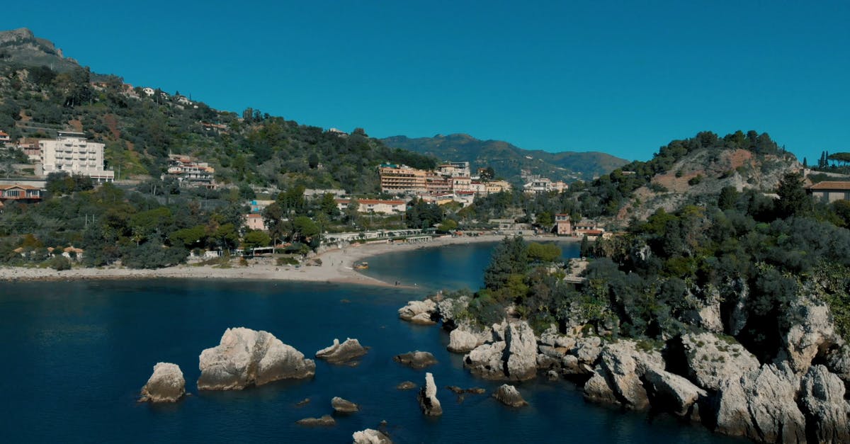 3578984|航拍美丽岛屿度假村4KCC0视频素材插图