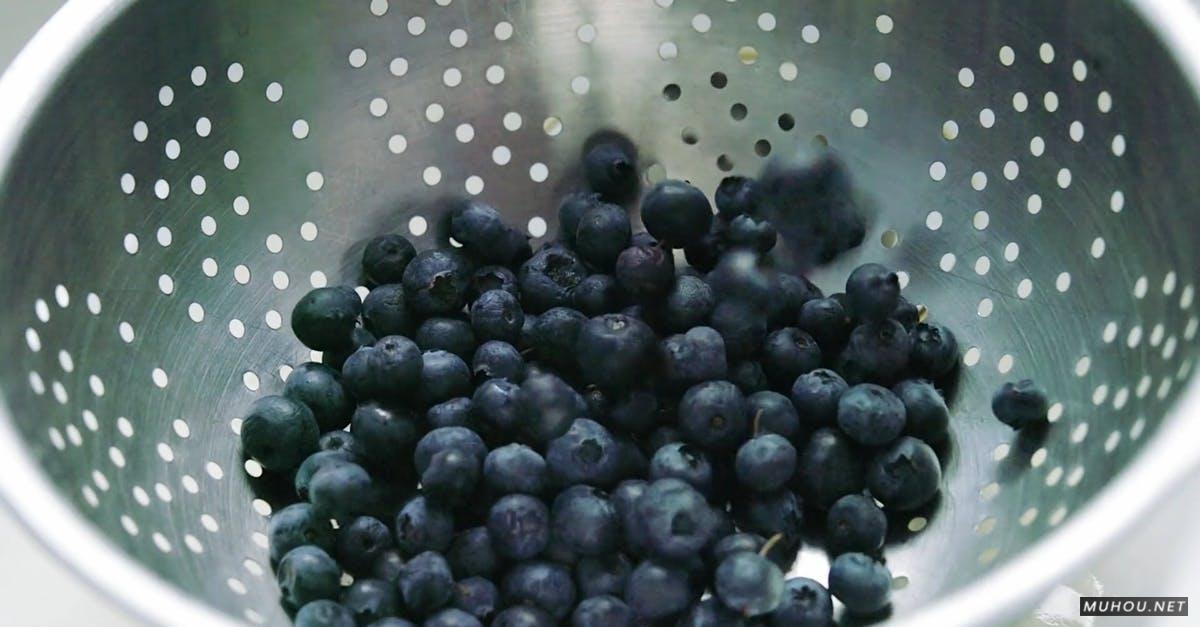 2542198|新鲜的水果蓝莓落入盆中CC0视频素材