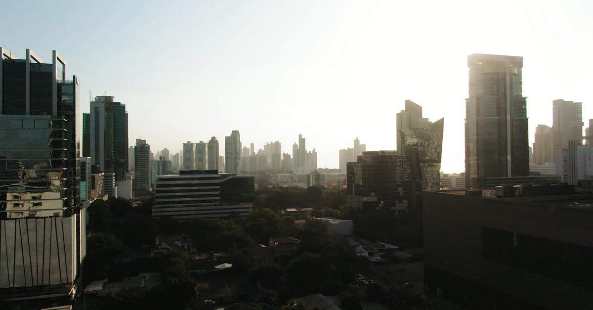 2313969|日出时航拍城市的屋顶景观4KCC0视频素材插图