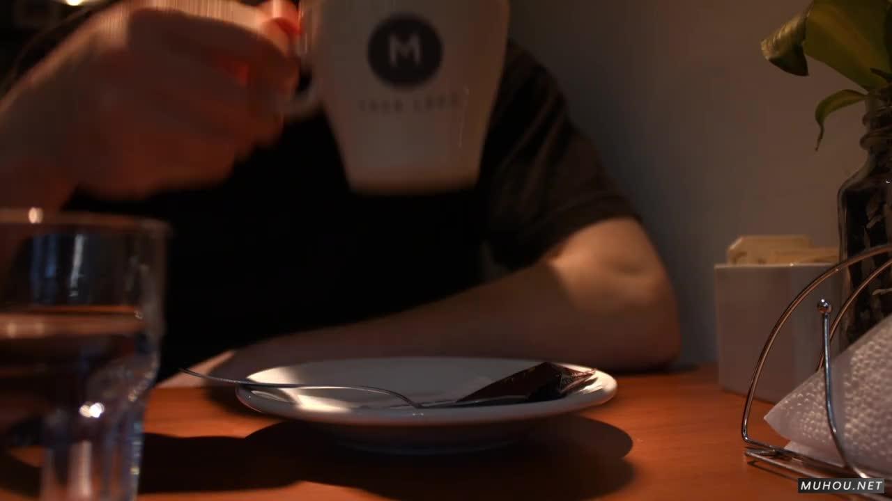咖啡杯上的LOGO标志设计AE视频模板