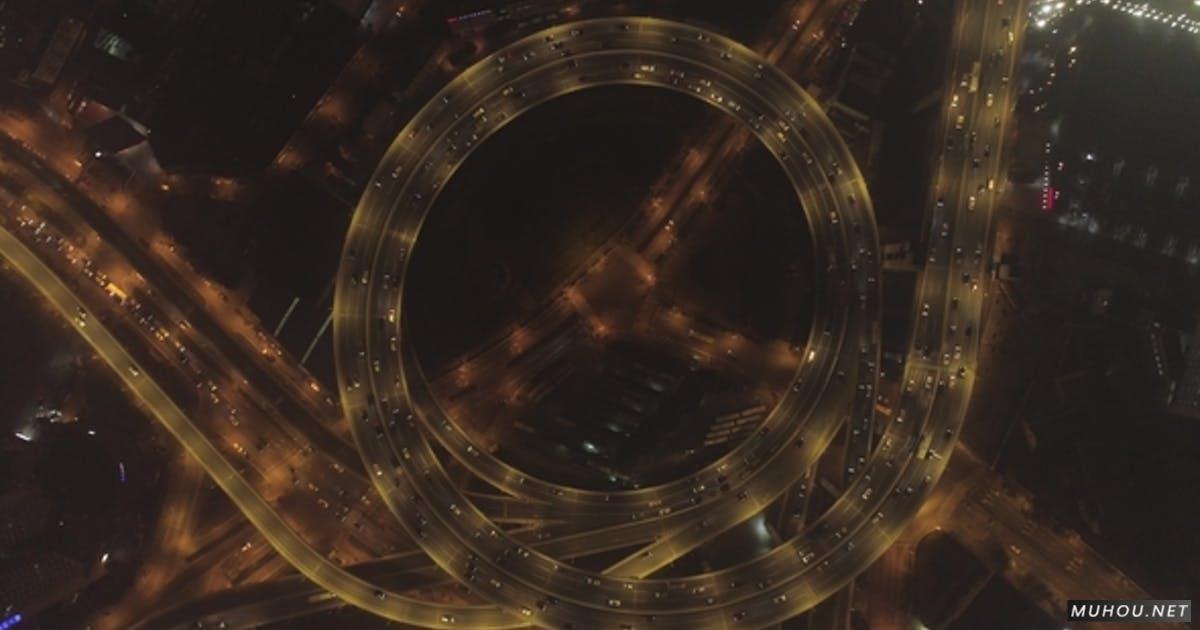 夜间航拍南浦高架公路-中国上海视频素材Circular Illuminated Elevated Nanpu Highway at Night - Shanghai, China
