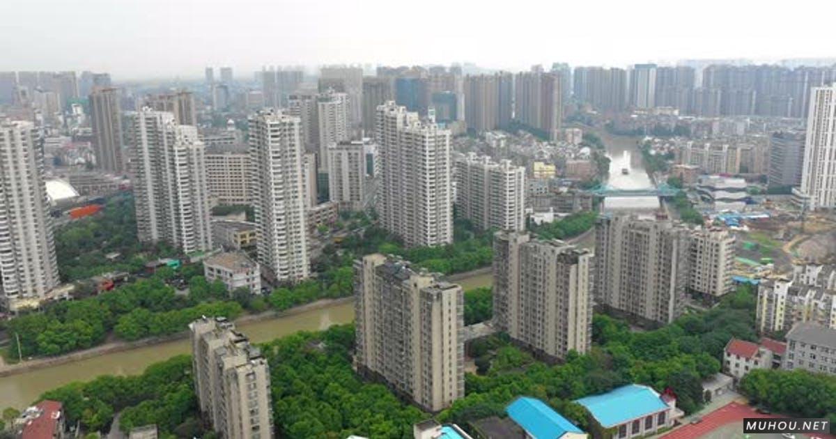 航拍城市楼房和河流建筑4K视频素材China City From Above