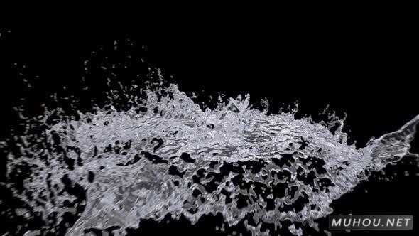 水飞溅喷洒带通道黑色背景4K视频素材插图