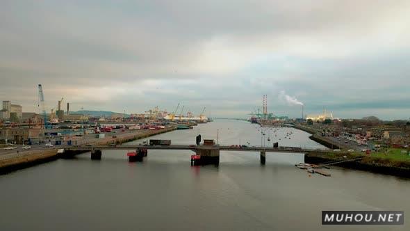 冬季的爱尔兰市容航拍运河4k视频素材插图