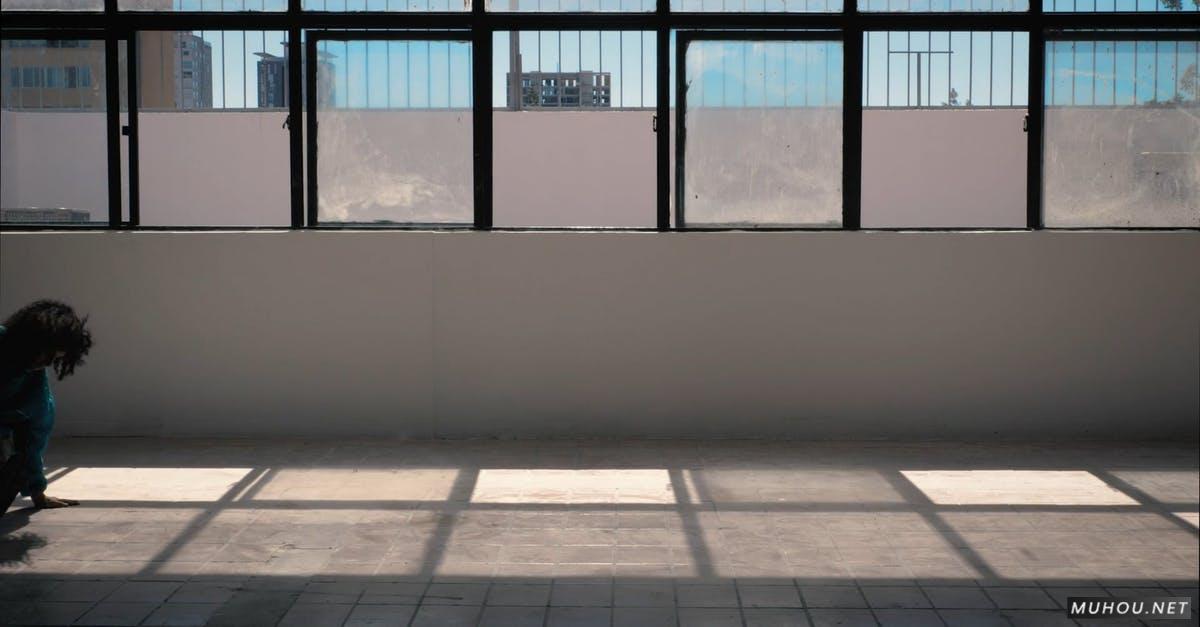 男人艺术家跳现代舞街舞高清CC0视频素材插图