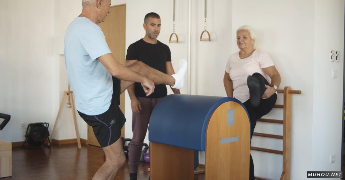 老年人运动馆锻炼健康生活4k高清CC0视频素材