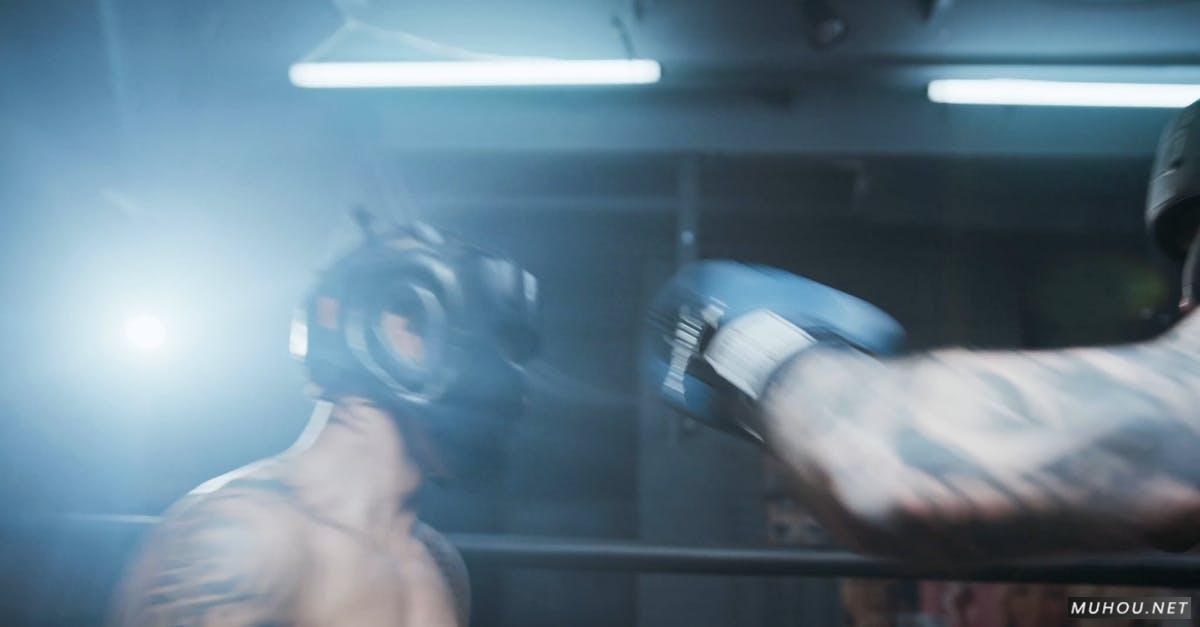 健身房双人拳击运动高清CC0视频素材