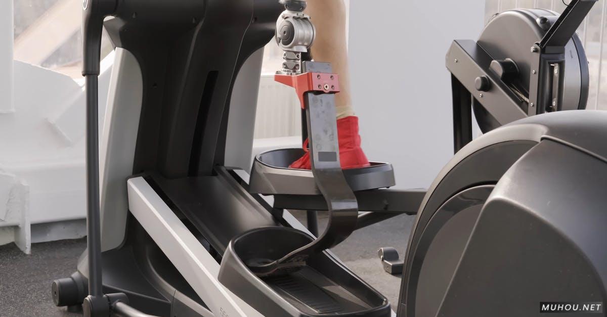 人体假腿运动员假体锻炼4K高清CC0视频素材