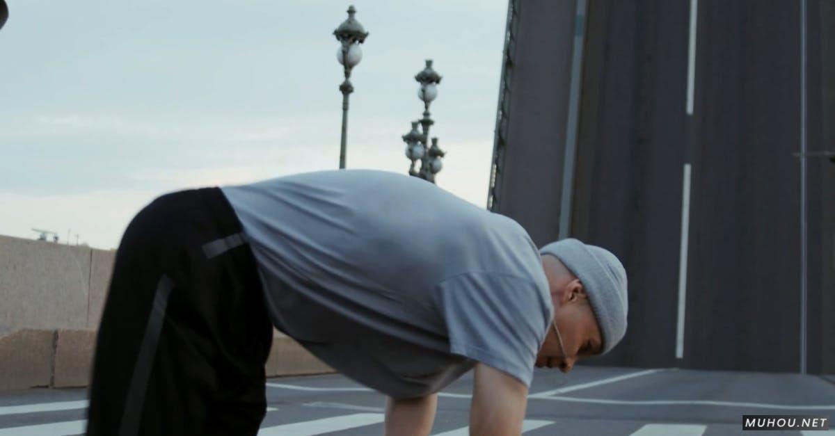 圣彼得堡男人自由式舞蹈4k竖屏高清CC0视频素材