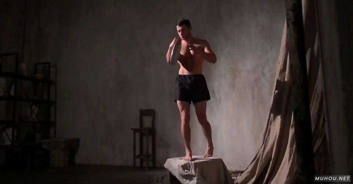 肌肉结实的男人铁饼运动高清CC0视频素材插图