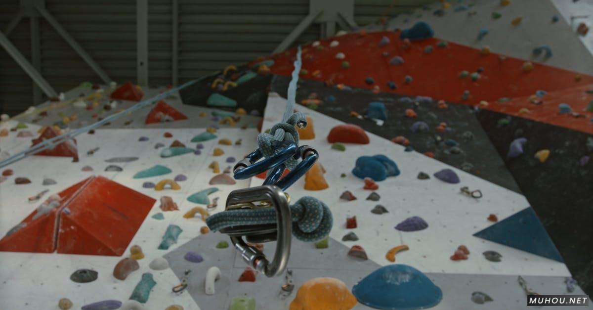 攀岩运动馆安全绳和挂钩实拍4k 高清CC0视频素材插图