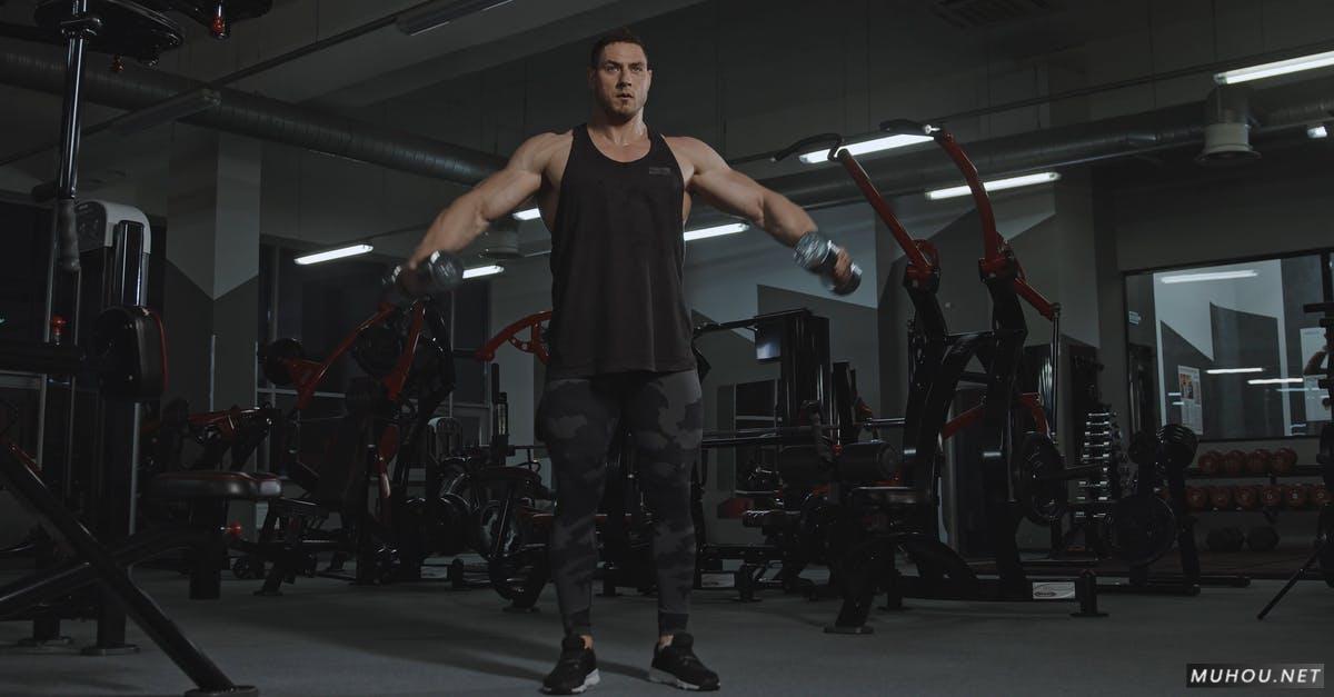 男人肌肉训练健身4k视频下载插图