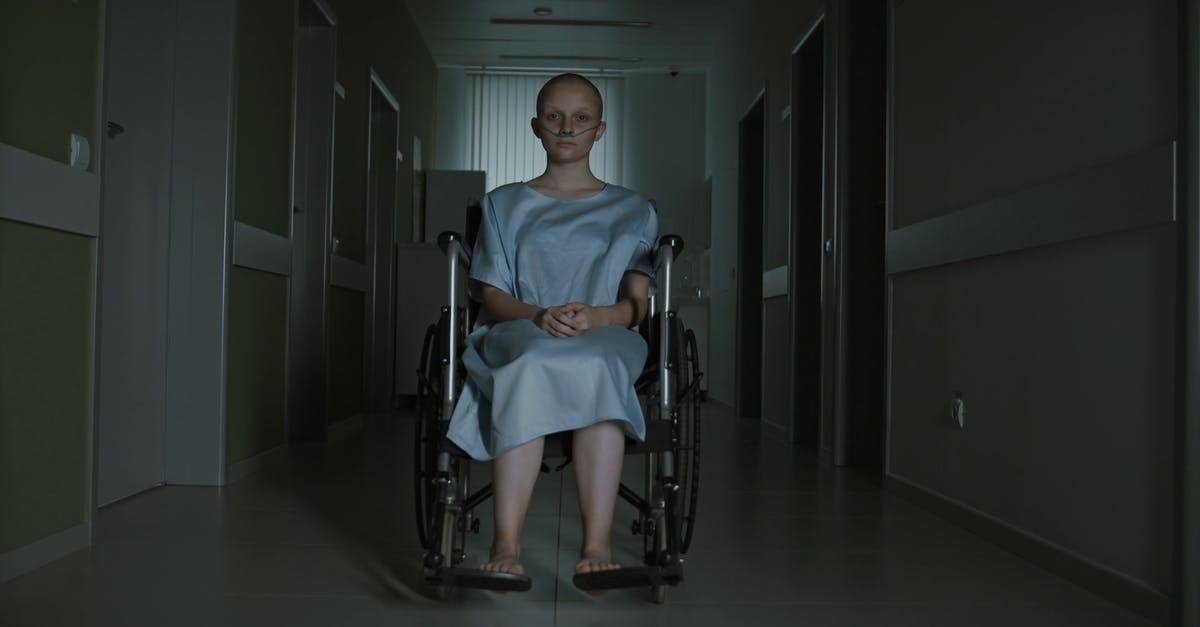 轮椅上的人住院治疗4K高清CC0视频素材