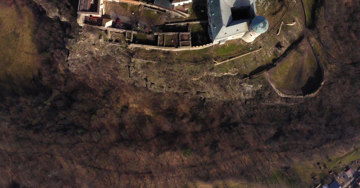 库尼提卡的城堡航拍4k高清CC0视频素材插图