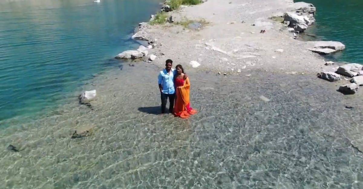 prenup印度情侣海边拍照片高清CC0视频素材插图