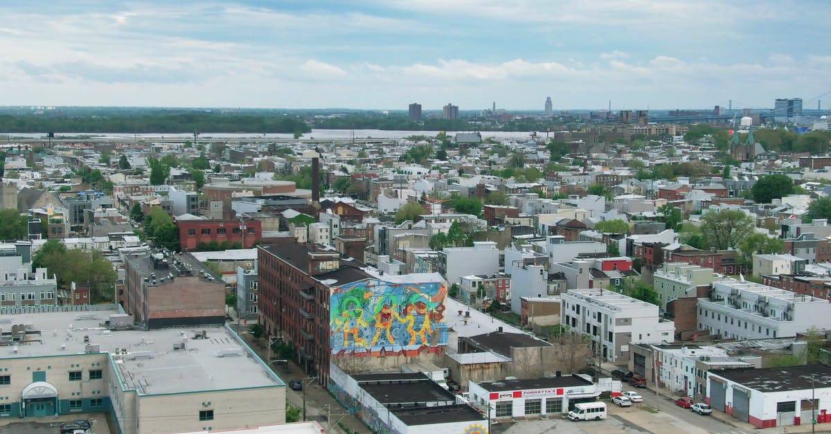 白天城市建筑视图航拍4KCC0视频素材插图