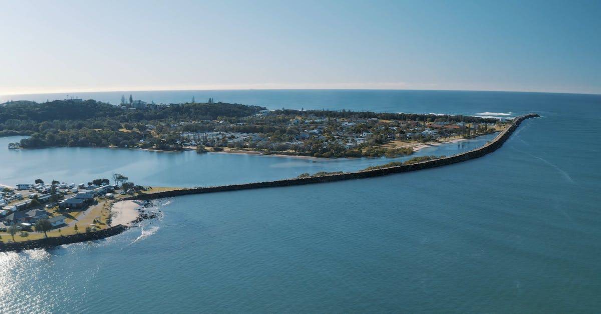 澳洲平静的水面海湾航拍4k高清CC0视频素材插图