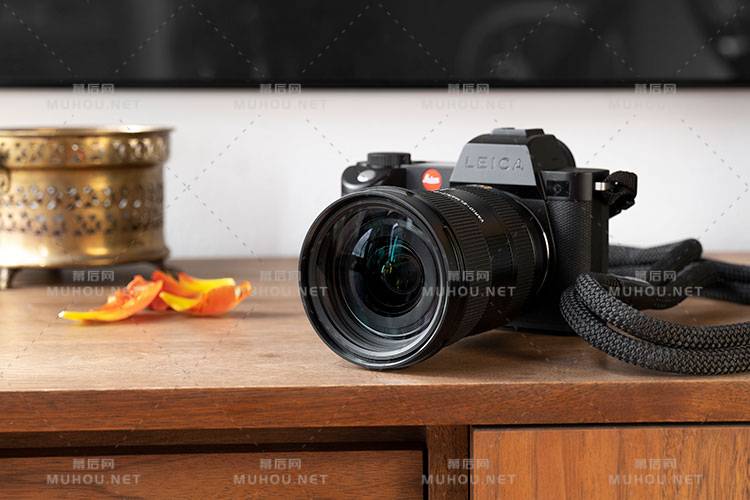 “红点”加持有价？Leica 24-70mm F2.8 售价 HK$22,600！
