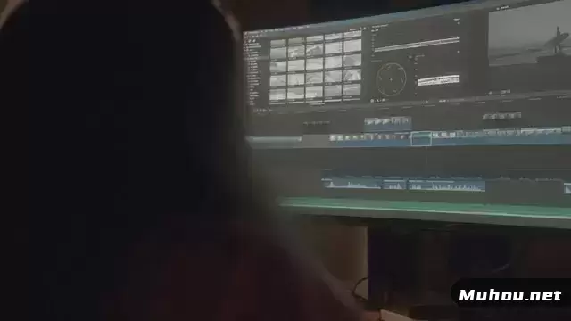 缩略图一个女人在电脑上做视频制作视频素材
