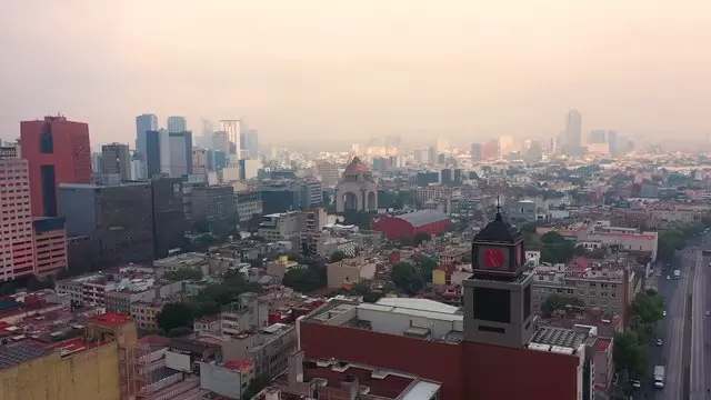 墨西哥城的革命纪念碑航拍视频素材