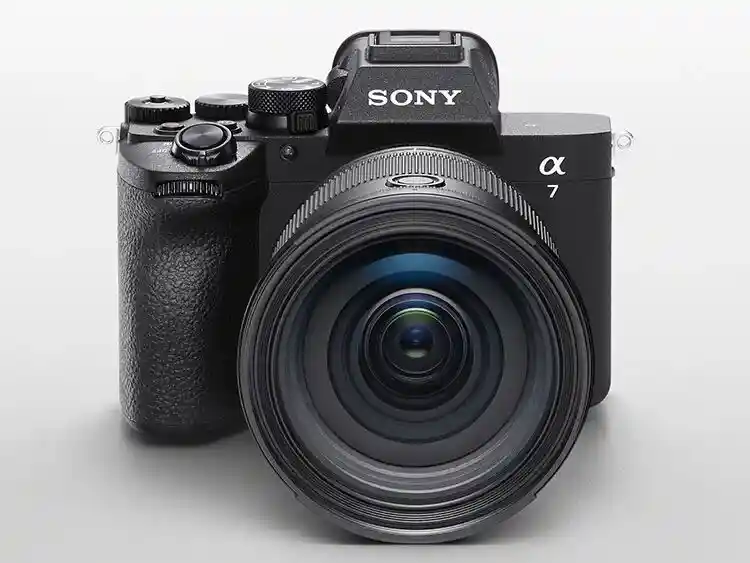 Sony A7M5！部分堆叠式 CMOS、AI 芯片赋能、无黑屏30fps连拍！